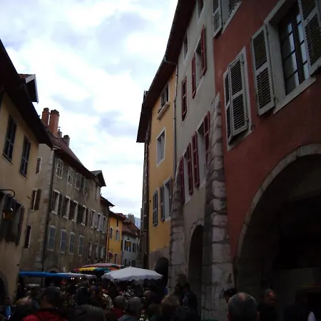Apartment Le41annecy T2 40m2 Old Town Private Parking Annecy